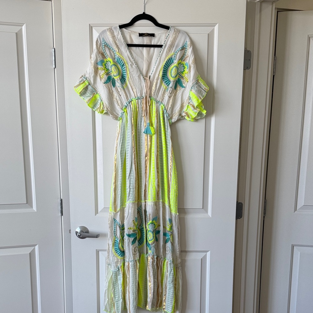 Bohemian Embroidered Maxi Dress - White and Green